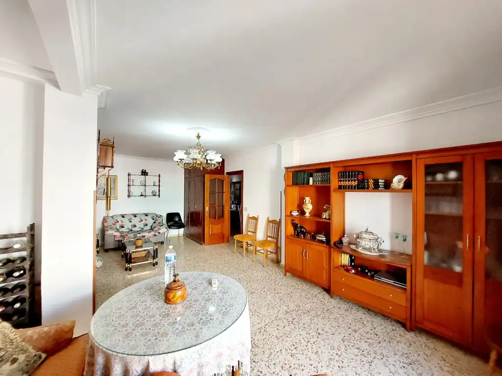 Flat with lift for sale in Avenida Juan Pereda Pila, imagen 3