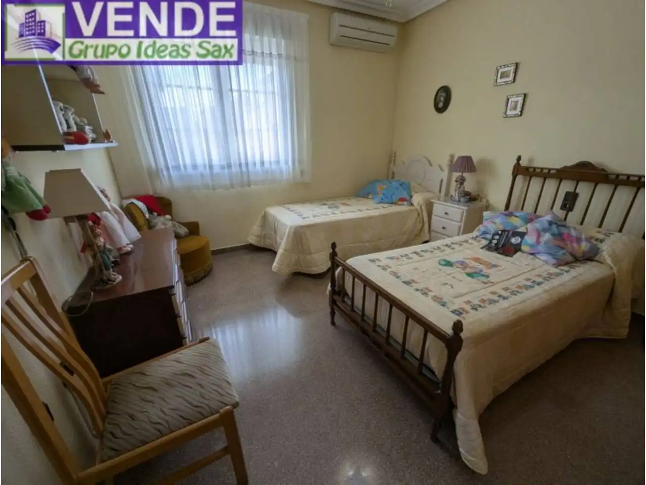 Dormitori de Casa adosada en venda en Sax