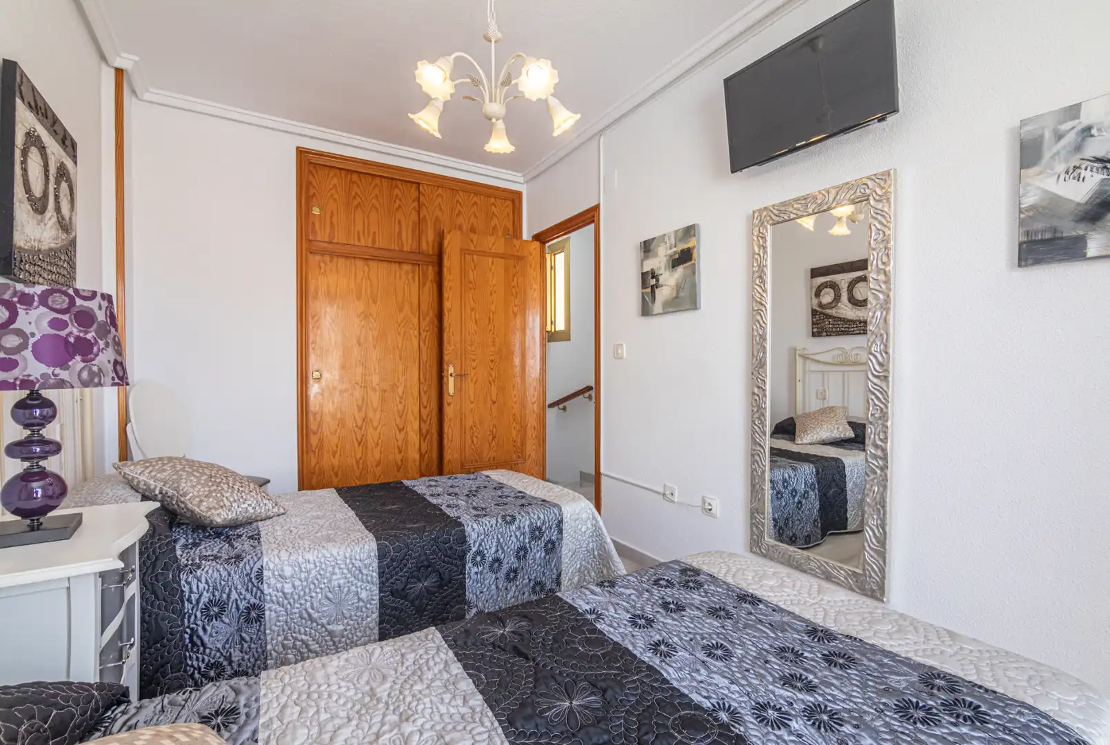 Habitación de Casa adosada en venta en Santa Pola con Aire acondicionado, Terraza y Amueblado