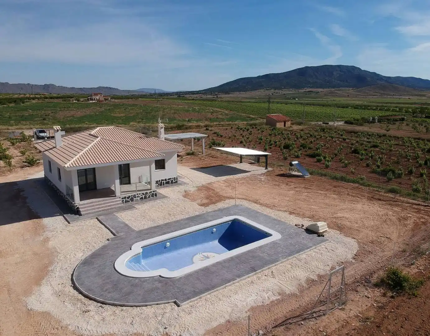 Villa zum Verkauf in El Pinós / Pinoso