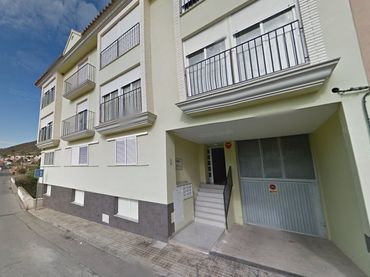 Aparcament amb ascensor en venda a Pz Duques de Segorbe