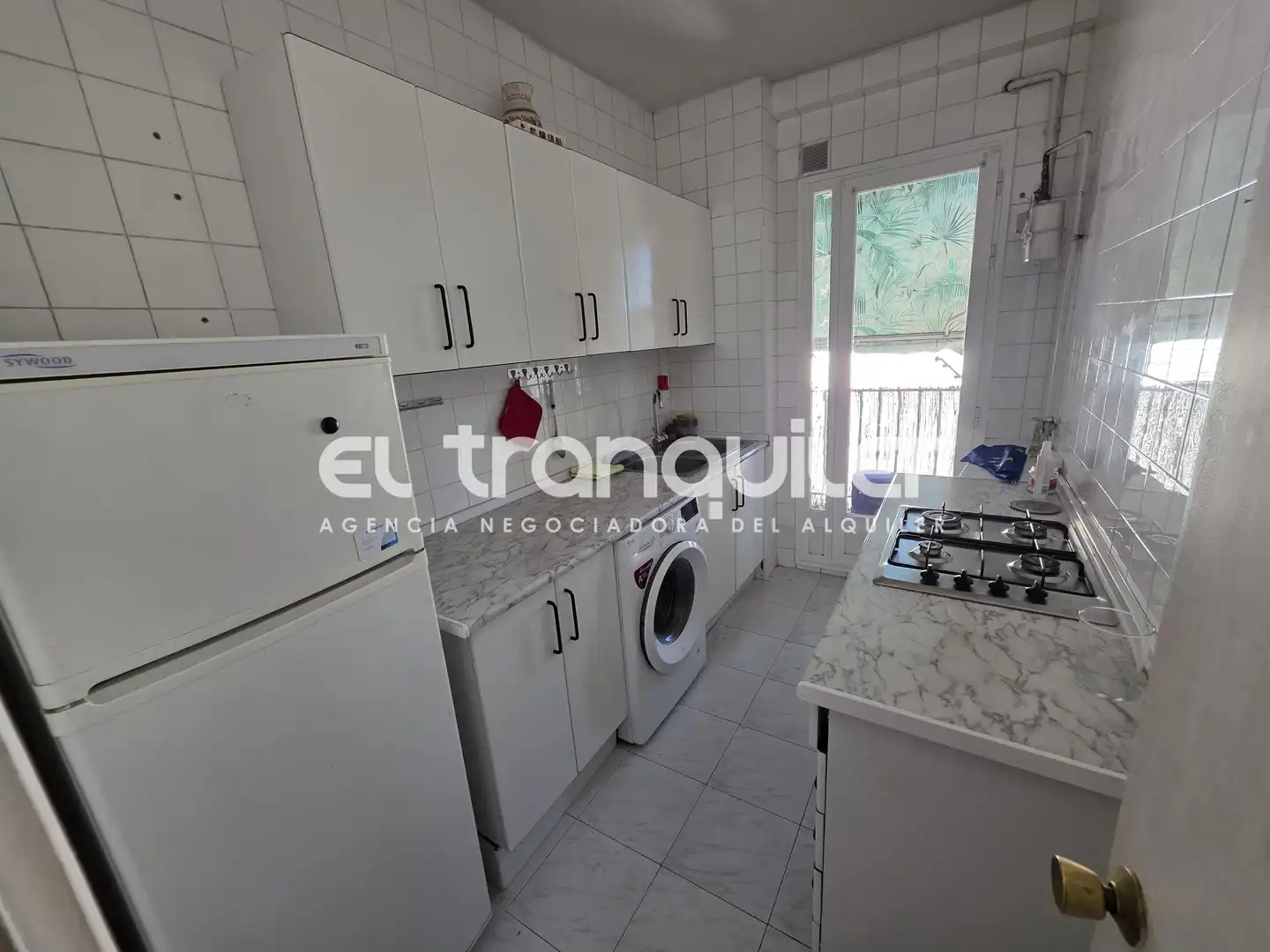 Kitchen of Flat for rent in Madrid  with Air Conditioner, Parquet flooring and Terrace