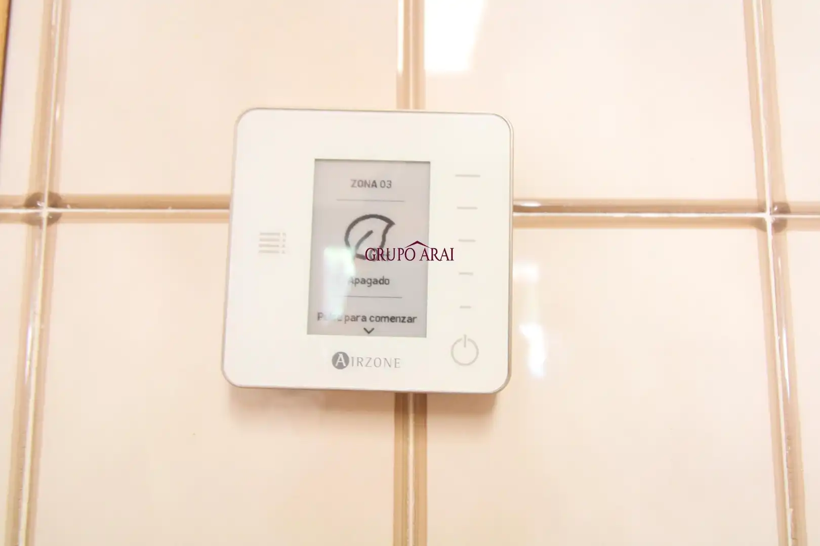 Bany de Casa o xalet en venda en Alicante / Alacant amb Aire condicionat, Calefacció i Jardí privat