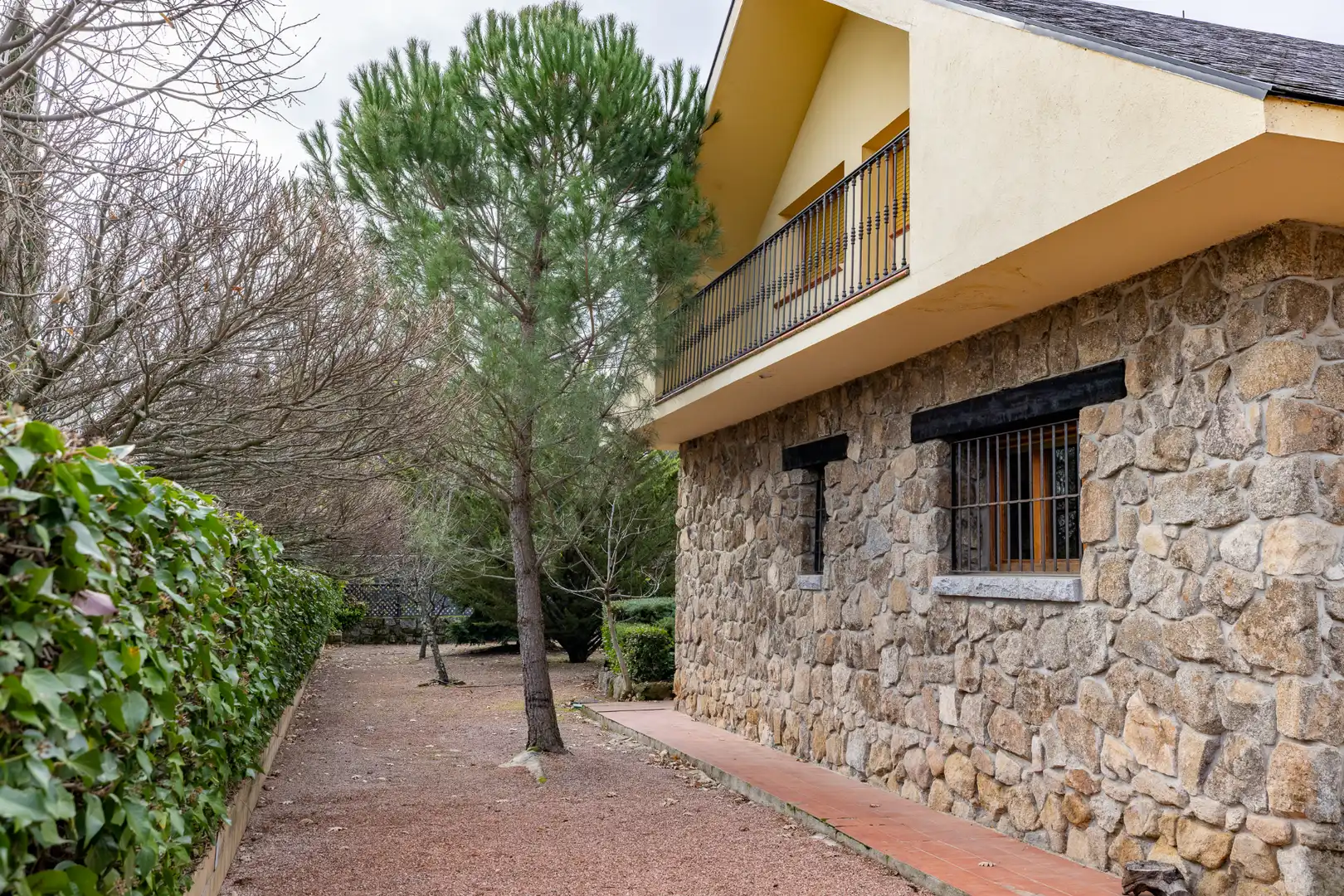 Vista exterior de Casa o chalet en venta en Navacerrada con Calefacción, Jardín privado y Terraza