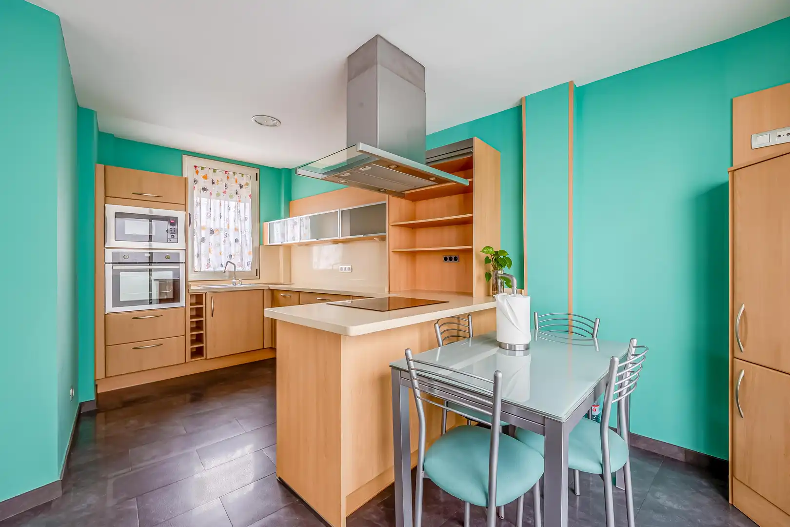 Cocina de Casa o chalet en venta en Santa María de Guía de Gran Canaria con Terraza, Trastero y Balcón