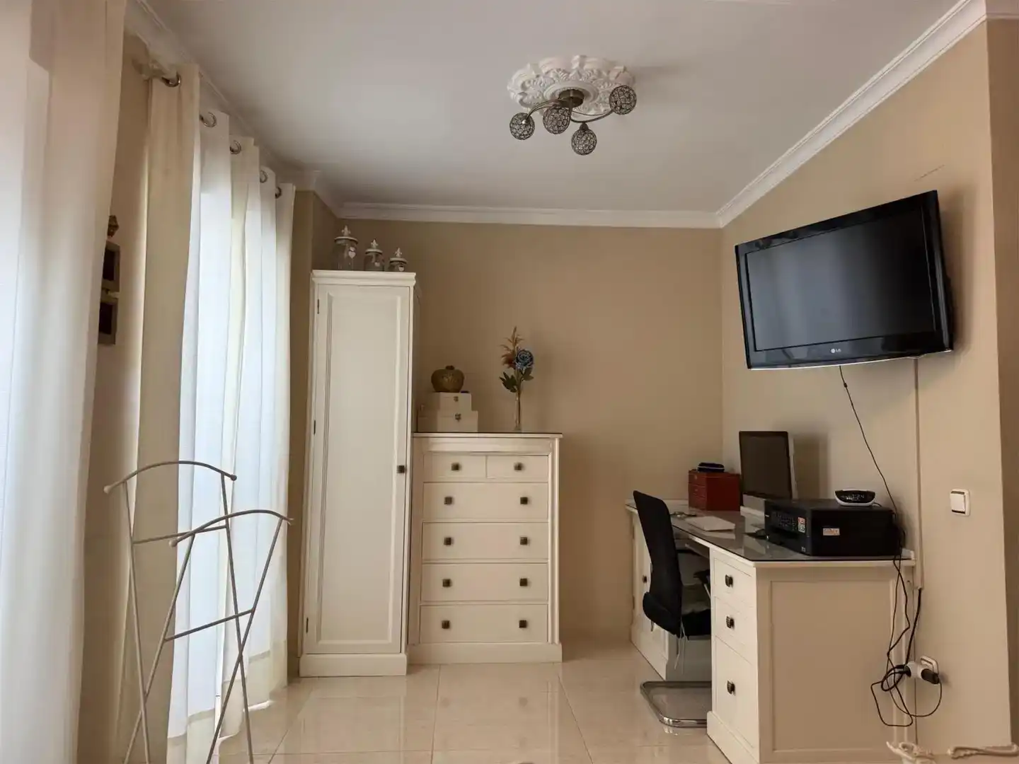 Sala de estar de Casa adosada en venta en San Fernando con Aire acondicionado, Amueblado y Balcón