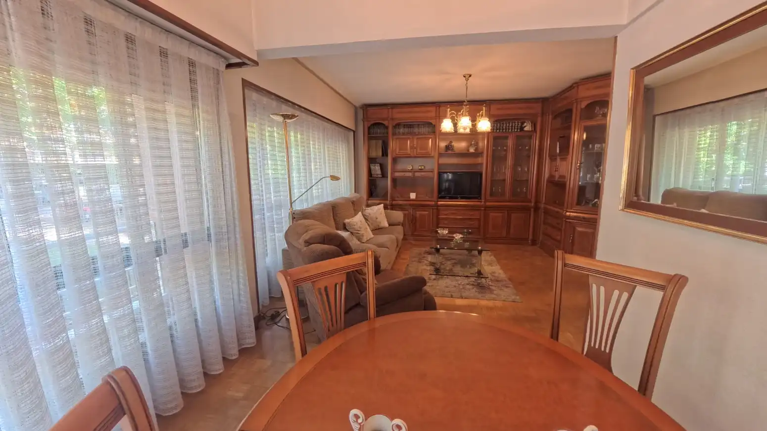 Sala de estar de Piso en venta en  Logroño con Calefacción, Parquet y Terraza