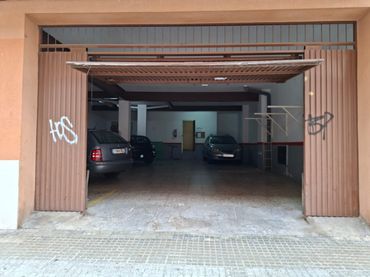Individuel à vendre à Carrer de Bartolomé Esteban Murillo 26