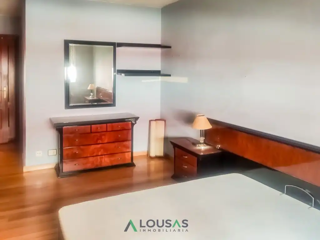 Bedroom of Flat for sale in Sarria