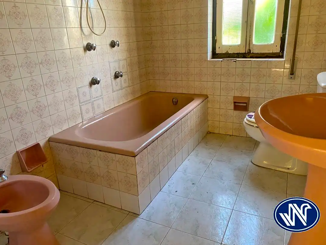 Bany de Casa o xalet en venda en Molledo