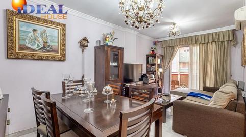 Foto 4 de Piso en venta en Calle Padre Claret, Joaquina Eguaras, Granada