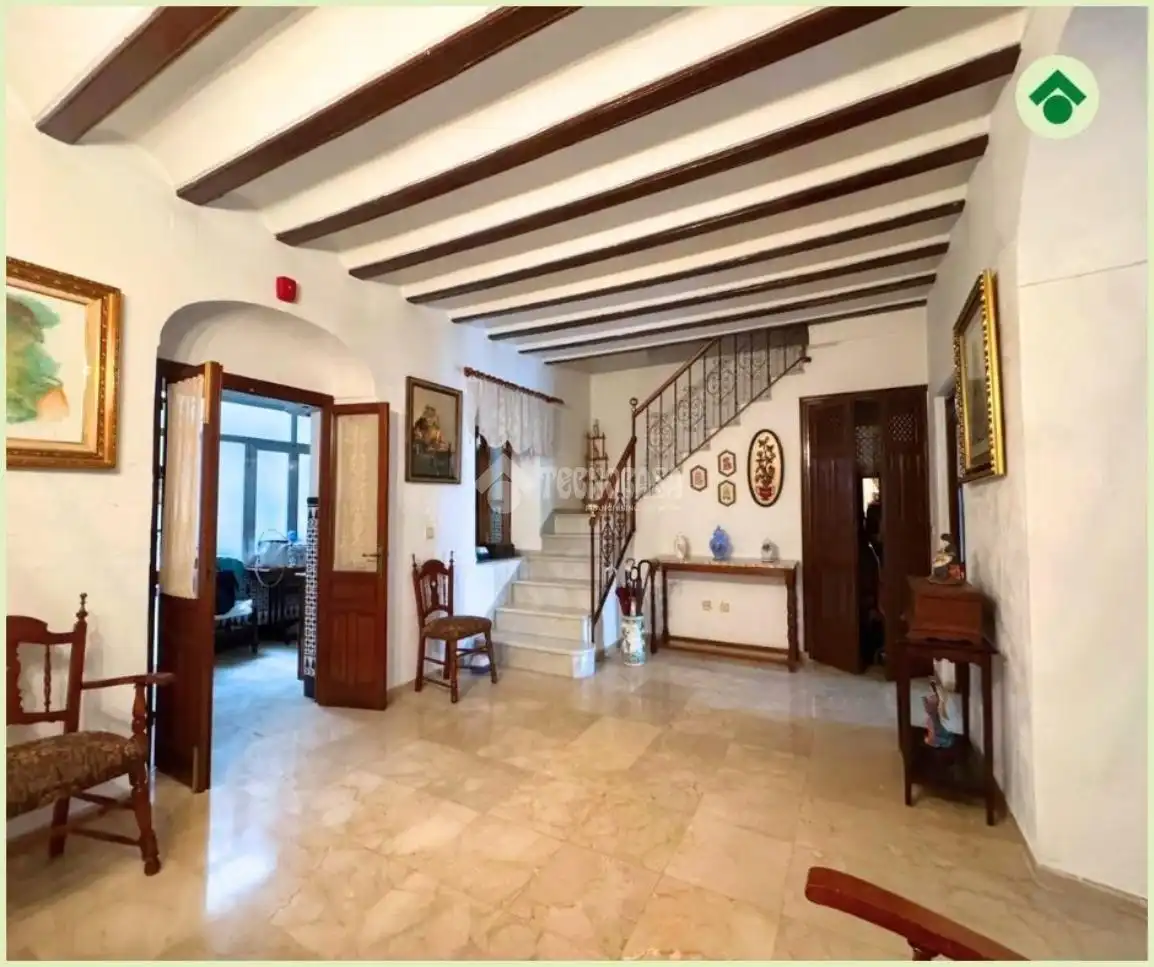 Casa o chalet en venta en Las Cabezas de San Juan con Terraza y Balcón
