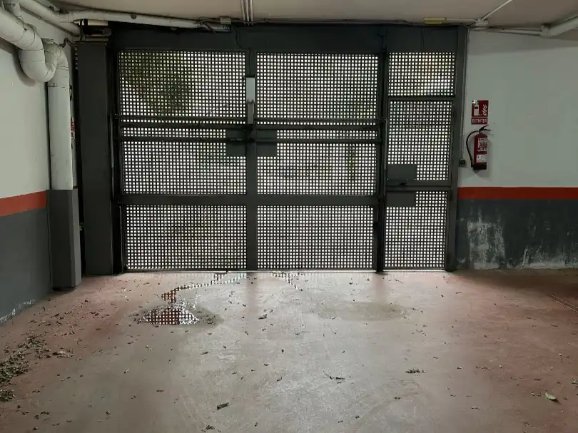 Garaje en venta en Teià