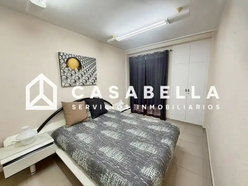 Bedroom of Flat for rent in El Pla del Real