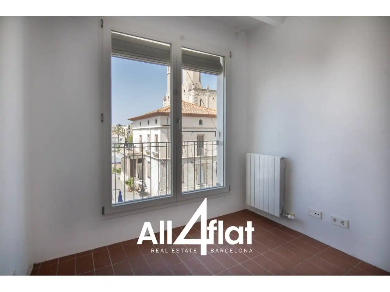 Exterior view of Flat for rent in Sant Pere de Ribes  with Air Conditioner and Terrace