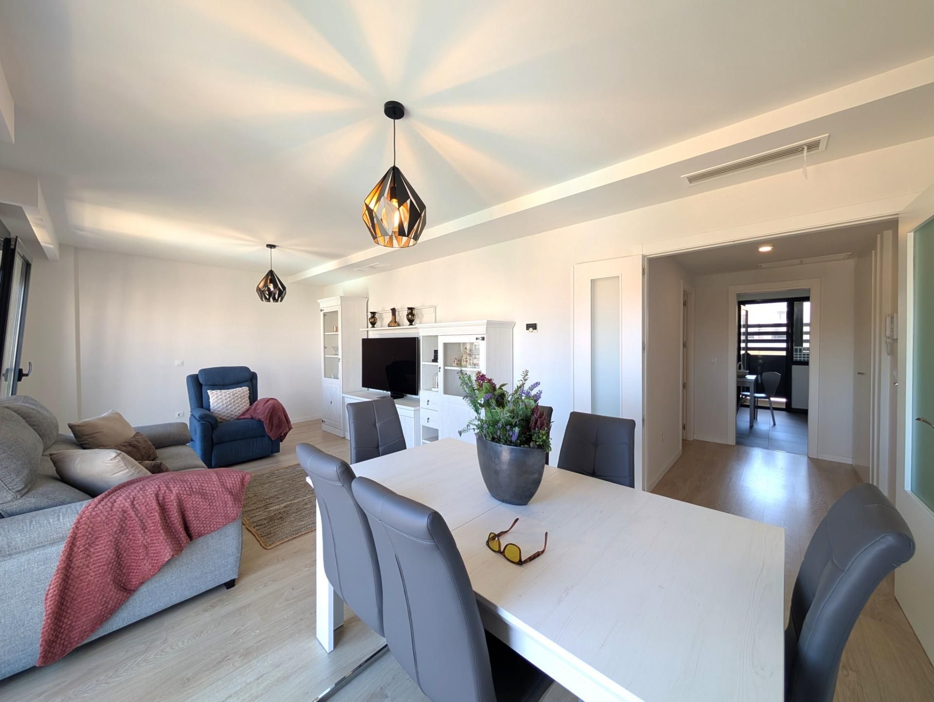 Sala d'estar de Pis en venda en Alicante / Alacant amb Jardí privat i Terrassa