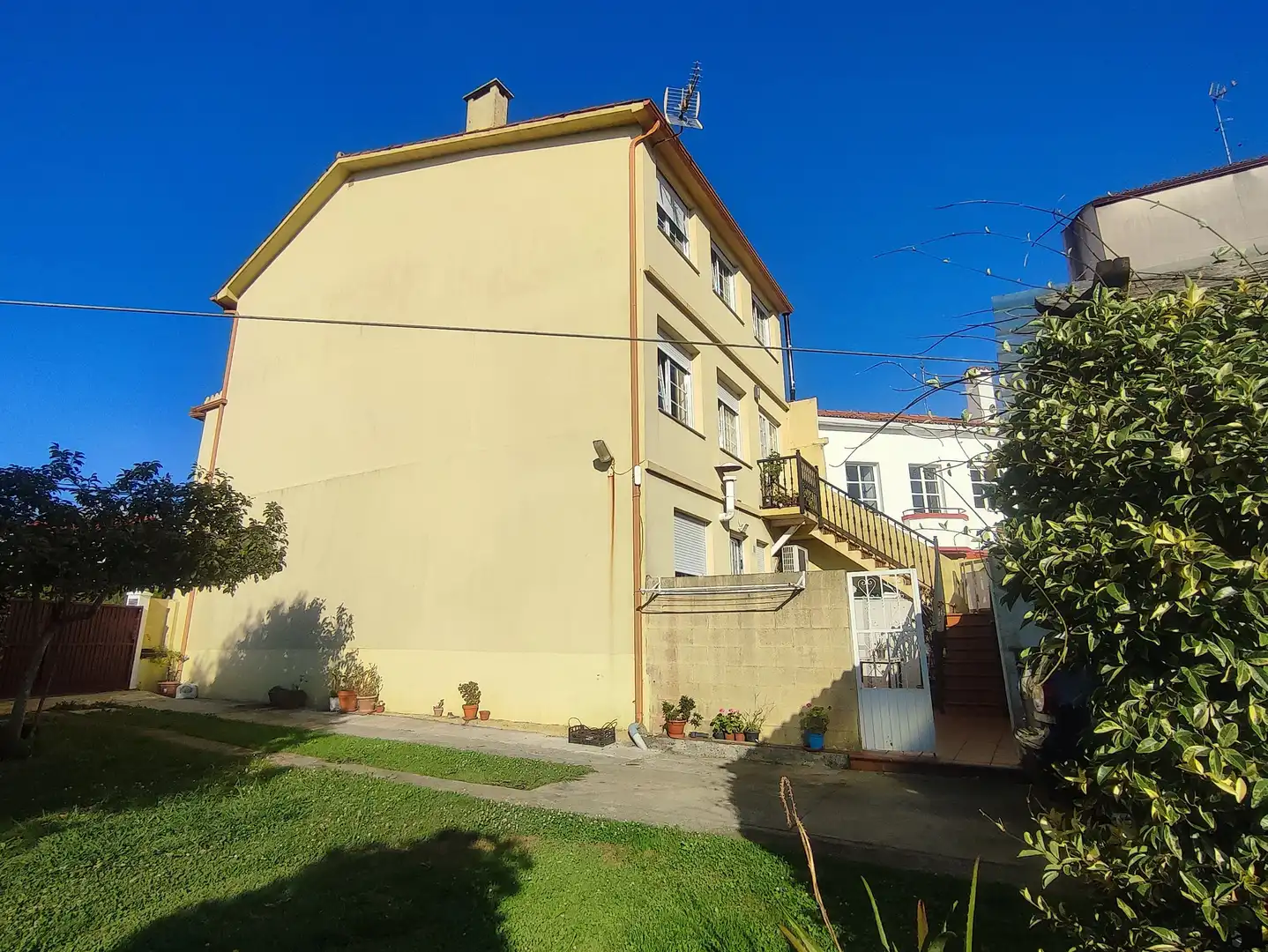 Vista exterior de Casa o chalet en venta en Fene con Jardín privado, Parquet y Trastero