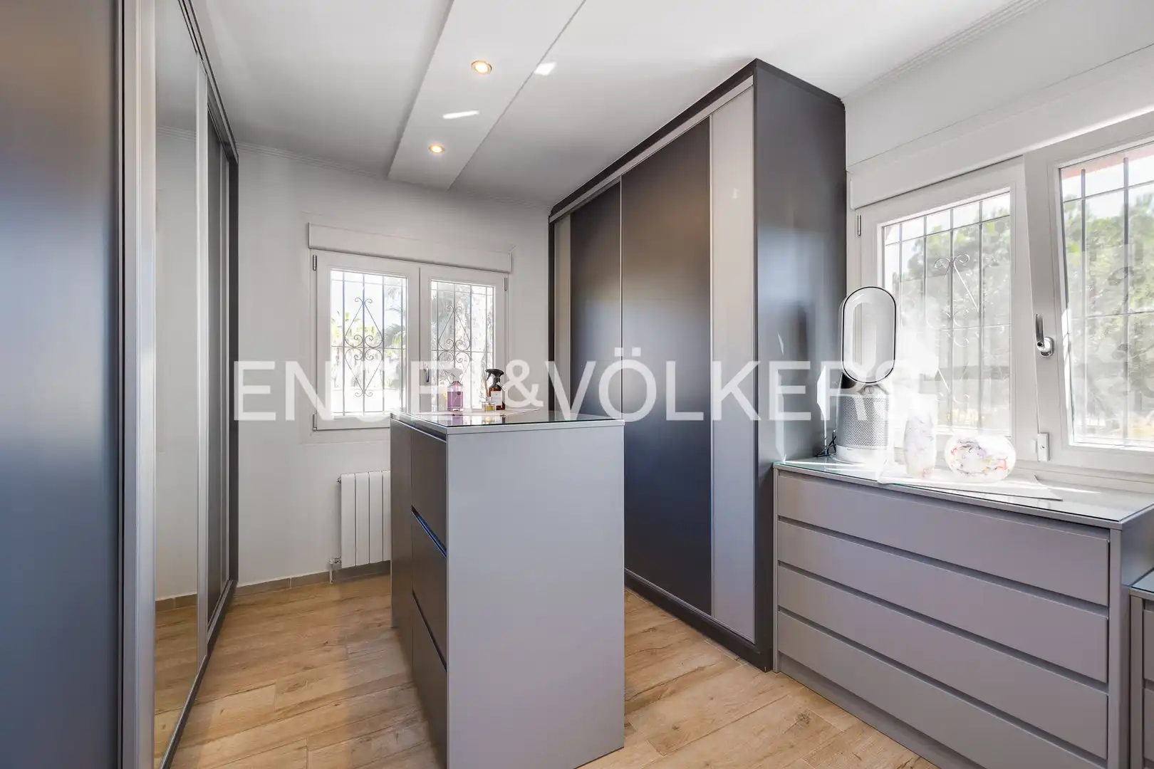 Habitación de Casa o chalet en venta en Daya Vieja con Aire acondicionado, Calefacción y Jardín privado