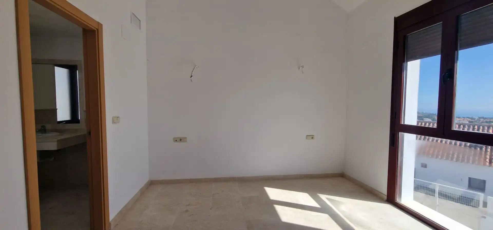 House for sale in Urbanización Doña Julia C/Higuera Village 2, imagen 16