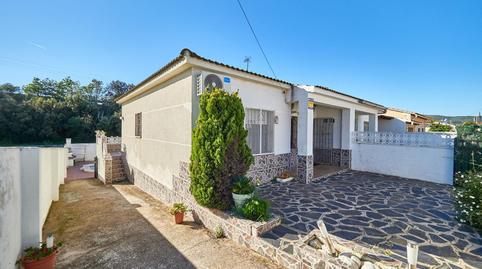 Foto 2 de Casa adosada en venta en Carrer Pedraforca, 42, Albinyana, Tarragona