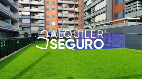 Foto 2 de Piso de alquiler en Poeta J. Agustín Goytisolo, Centro Ciudad, Paterna