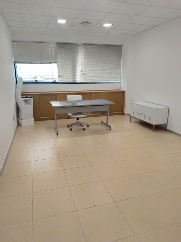 Büro zum Verkauf in Vía Apia, 7, Torreblanca