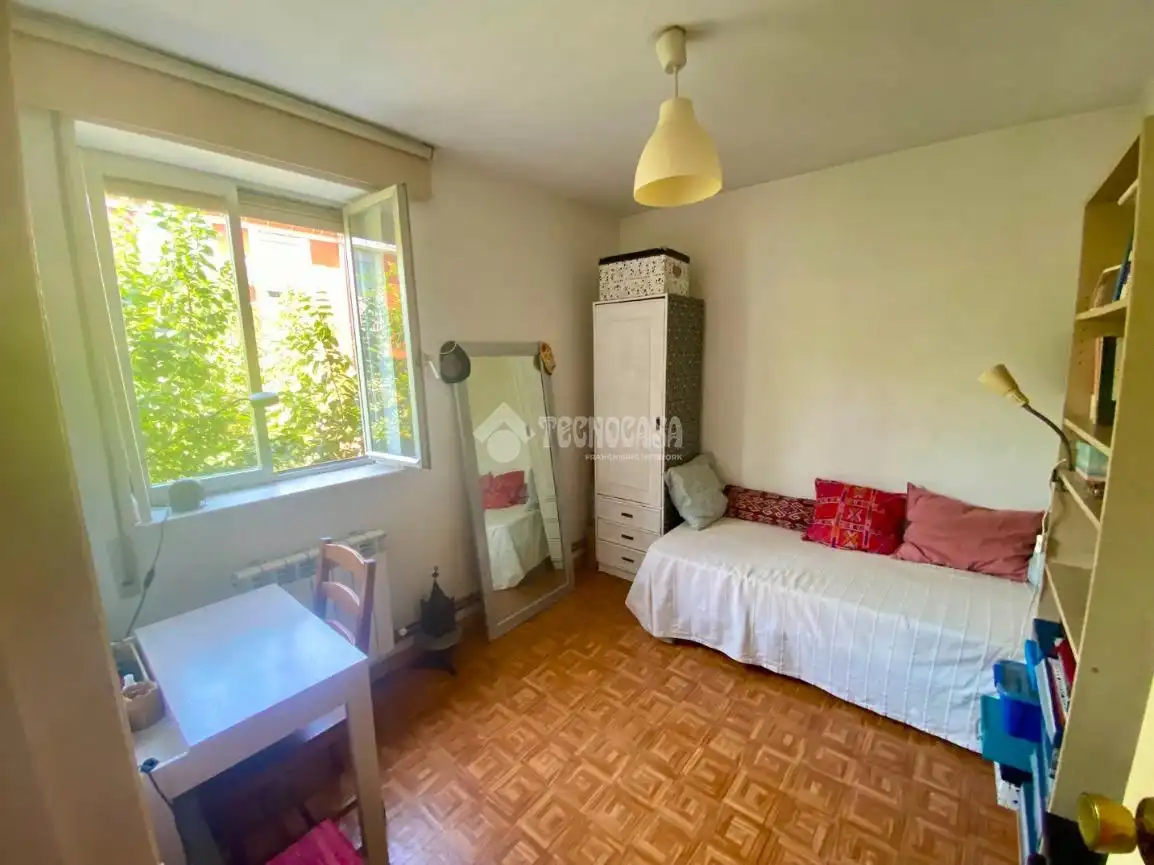 Habitación de Piso en venta en Latina