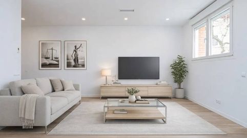 Foto 2 de Apartamento en venta en Calle Nou de Porta, Porta, Barcelona Capital