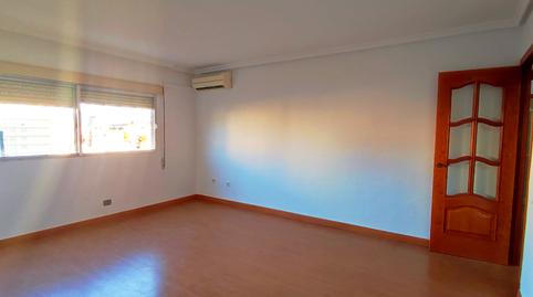 Foto 4 de Pis en venda a Calle Granada, Plaza de Toros - Santa Rita, Almería