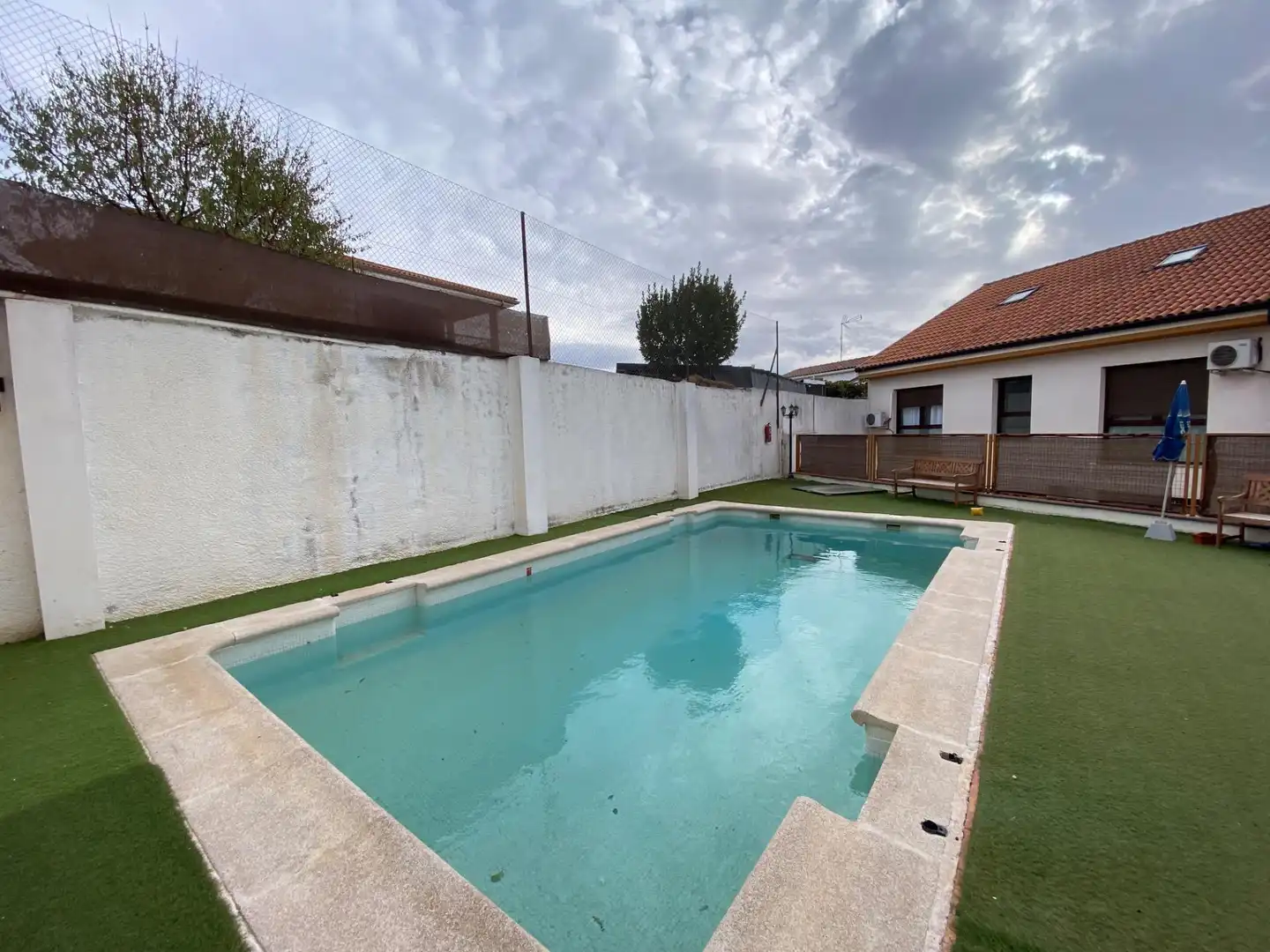 Appartement compact avec piscine à vendre à Corpa, imagen 2