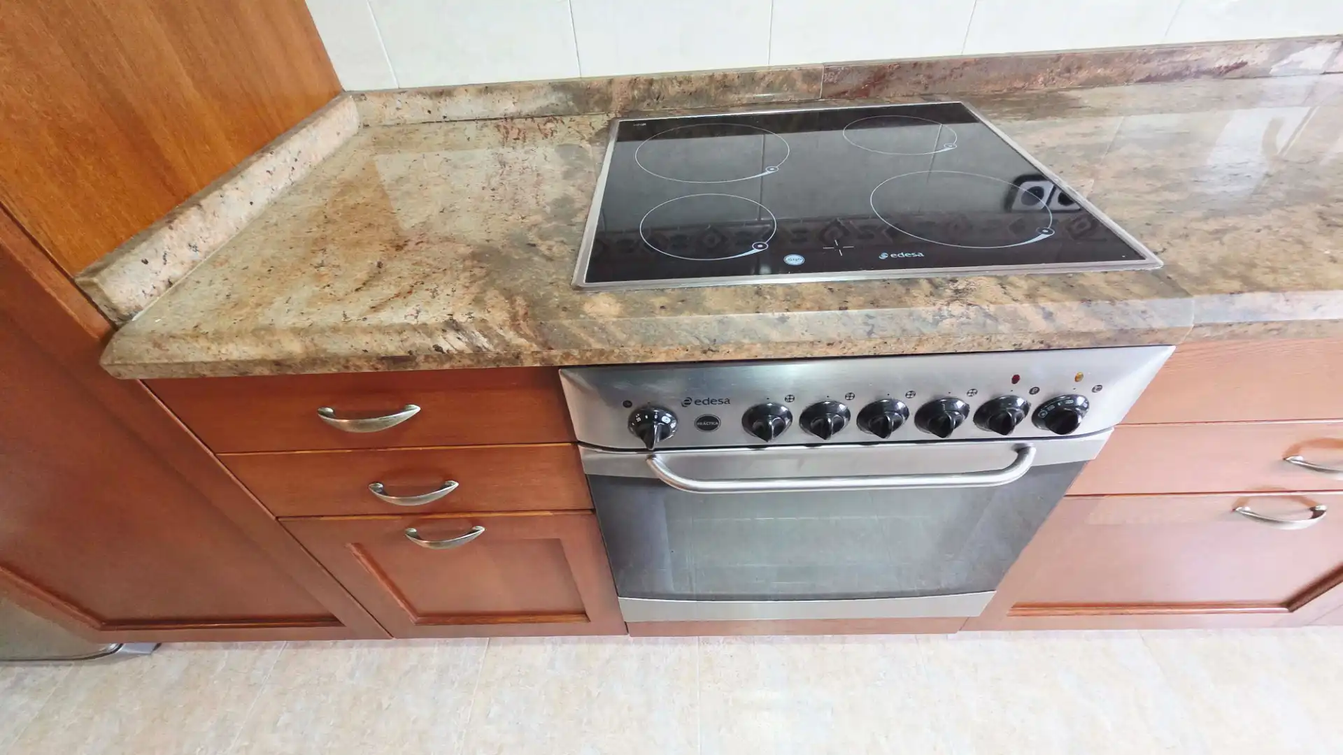 Cuina de Pis en venda en Langreo amb Calefacció, Parquet i Traster