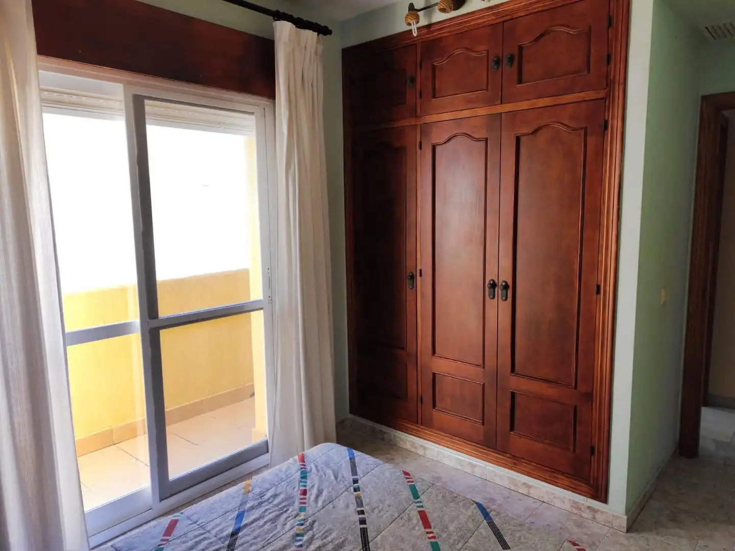 Habitación de Casa o chalet en venta en Málaga con Aire acondicionado, Calefacción y Jardín privado