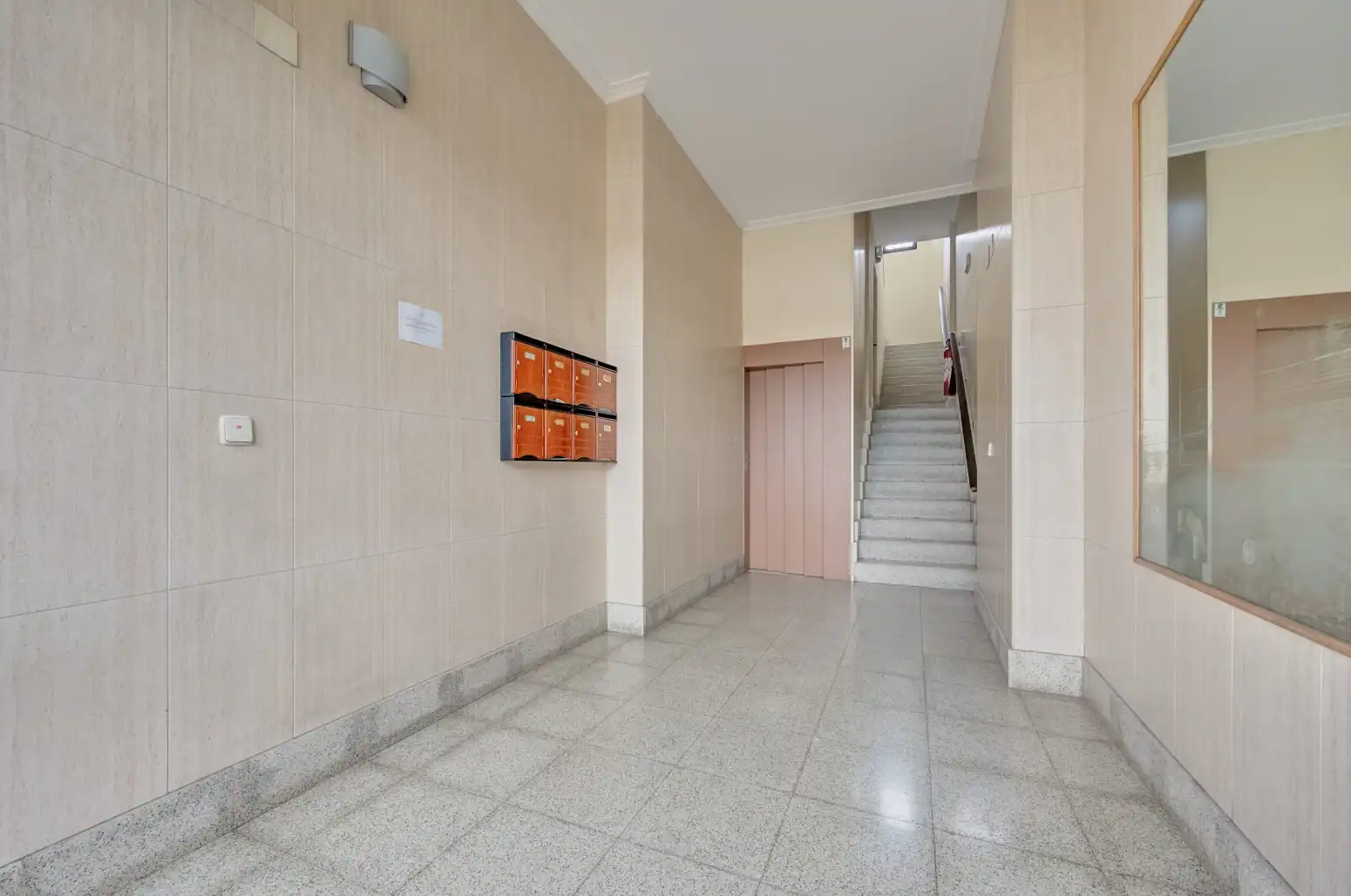 Piso en venta en Aizoáin