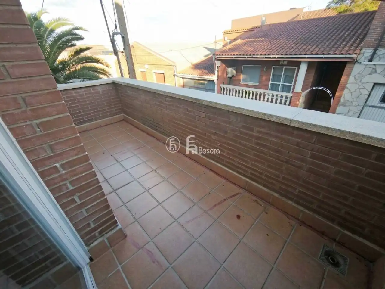 Casa aparellada amb jardí en venda a Avenida Lluís Companys, imagen 19