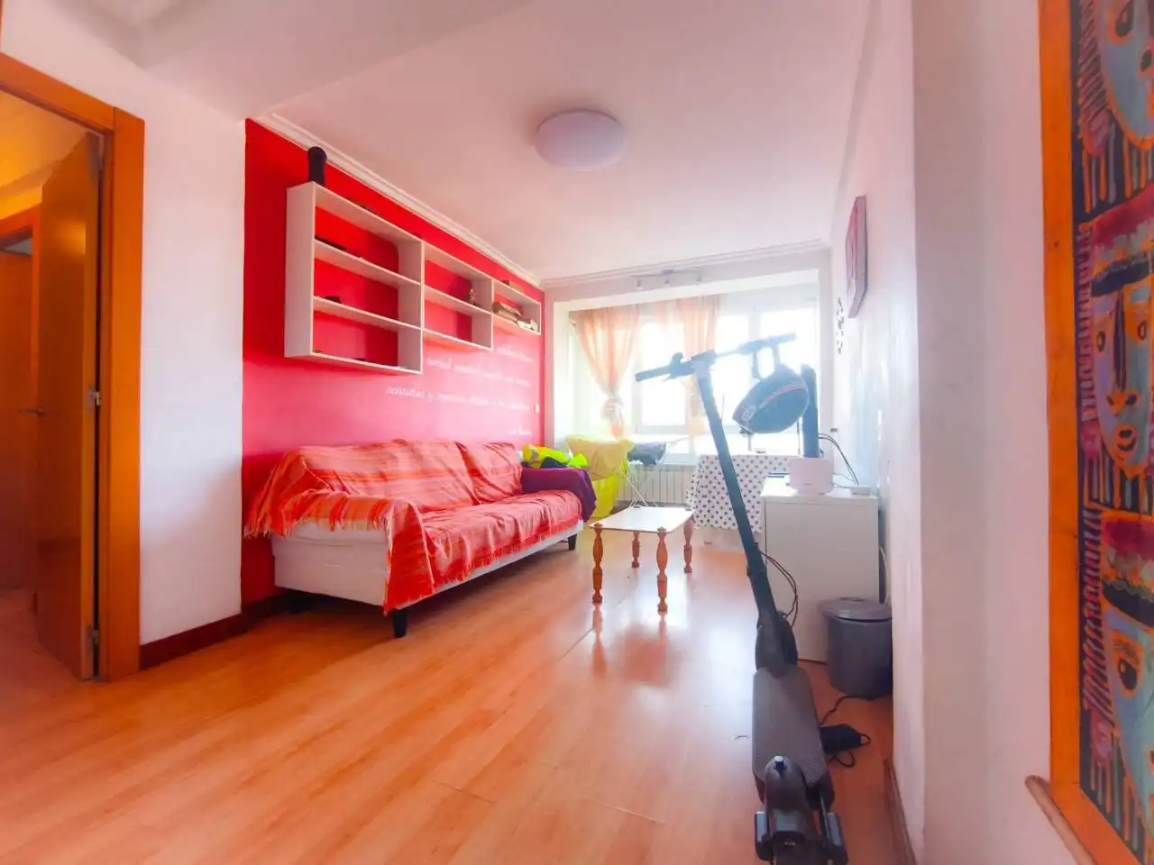 Sala d'estar de Pis en venda en Burgos Capital amb Calefacció