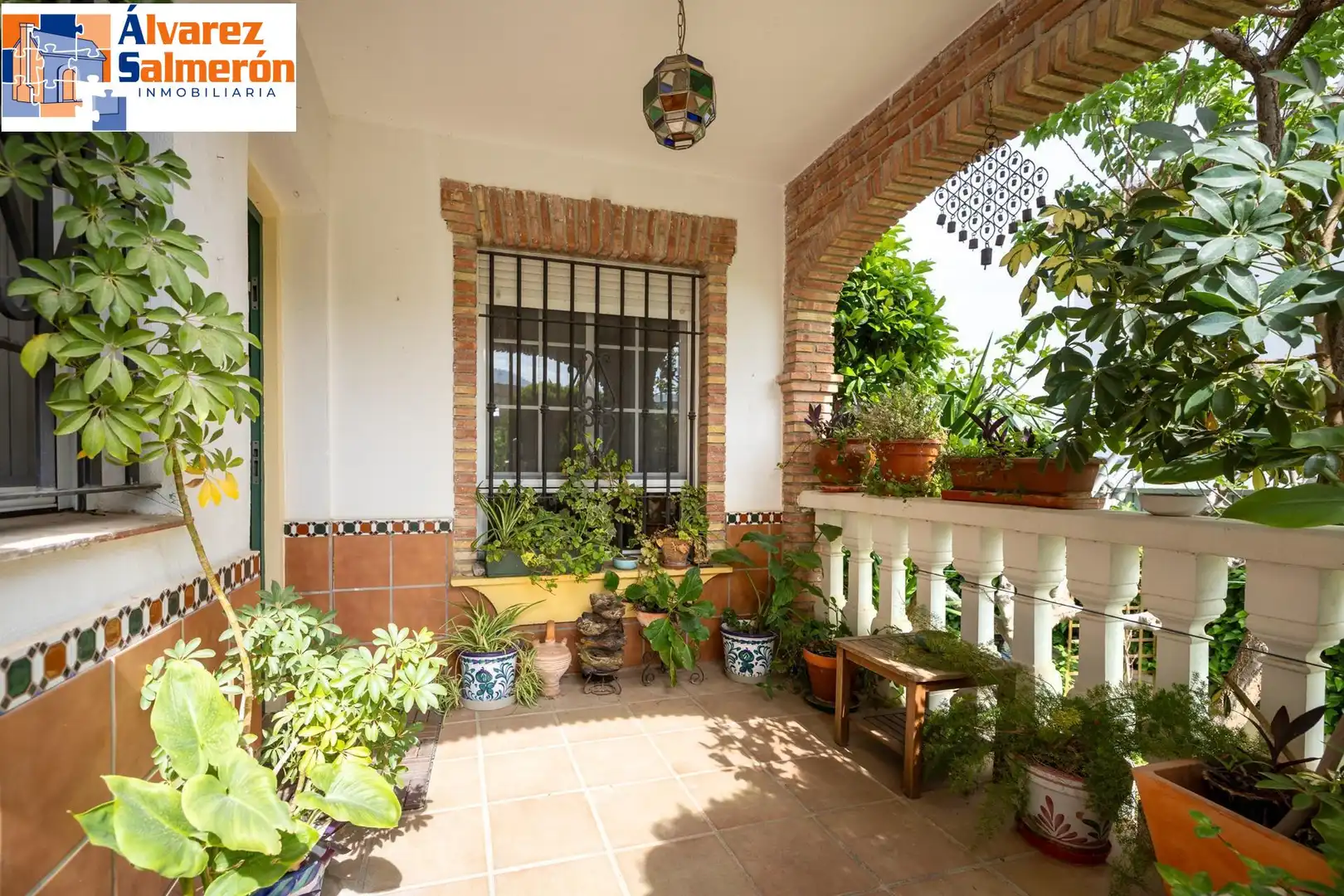 Terraza de Casa adosada en venta en La Zubia con Terraza, Trastero y Piscina