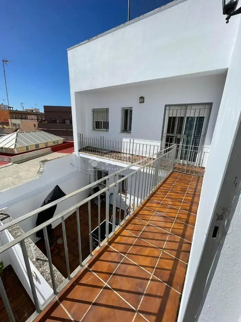 Terrassa de Pis en venda en Chiclana de la Frontera amb Traster