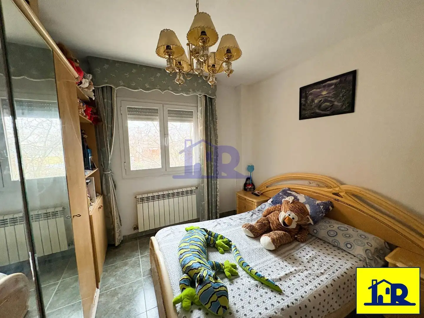 Habitación de Piso en venta en Cuenca con Calefacción, Terraza y Trastero