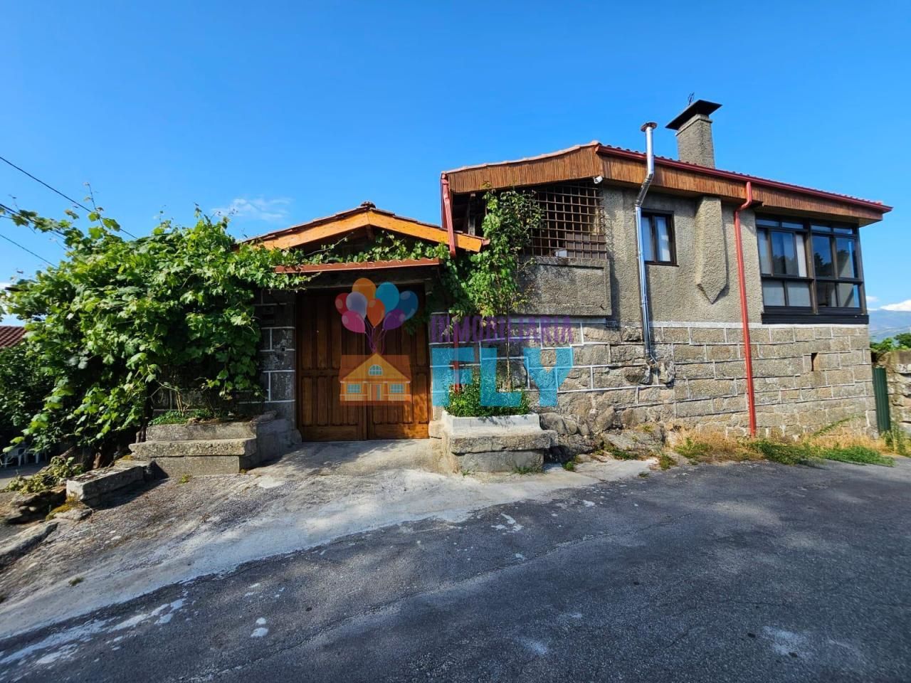 Vista exterior de Casa o xalet de lloguer en Baños de Molgas amb Calefacció, Jardí privat i Terrassa