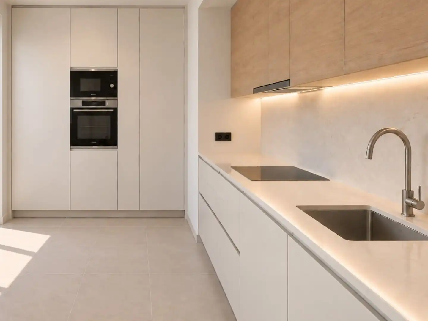 Casa aparellada amb jardí en venda a Camí de Font-Rubí 18, imagen 2
