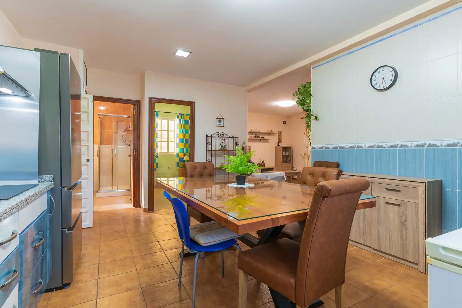 Comedor de Finca rústica en venta en Bonares con Aire acondicionado, Jardín privado y Terraza