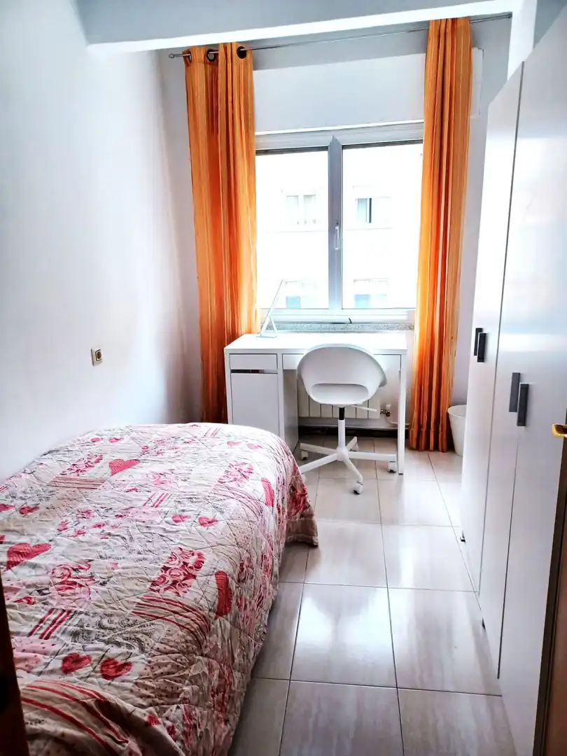 Habitación de Piso de alquiler en Salamanca con Calefacción