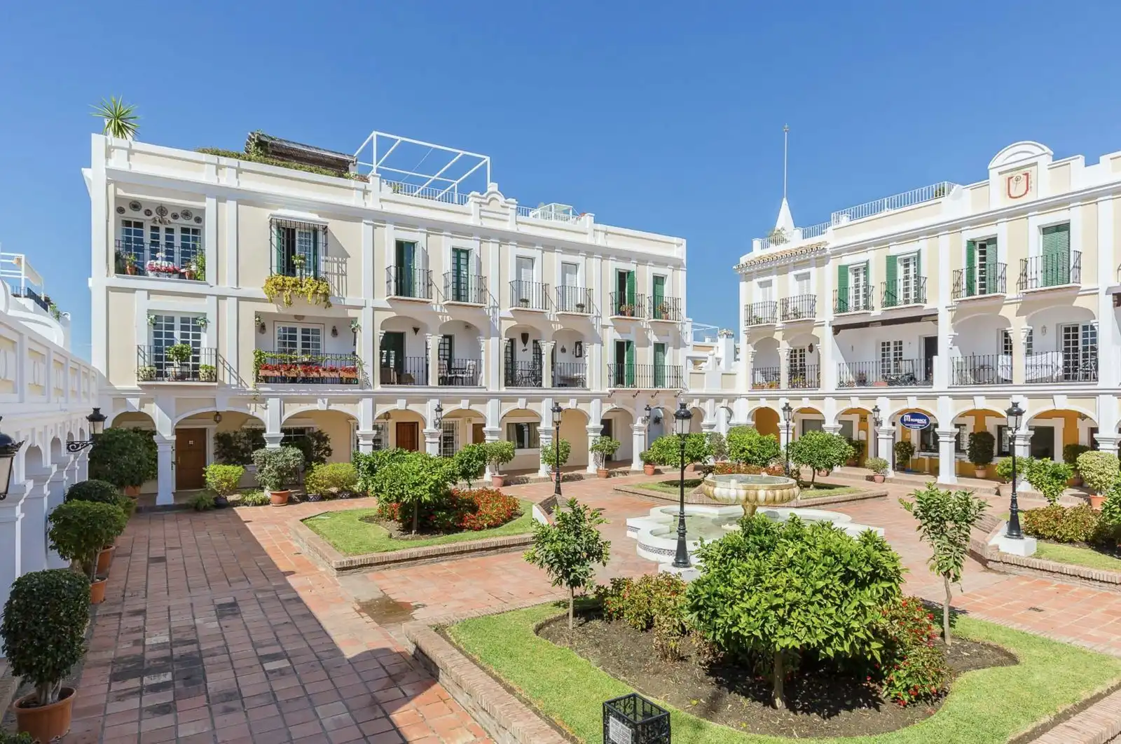 Casa a schiera con piscina in vendita a Nueva Andalucía, imagen 12