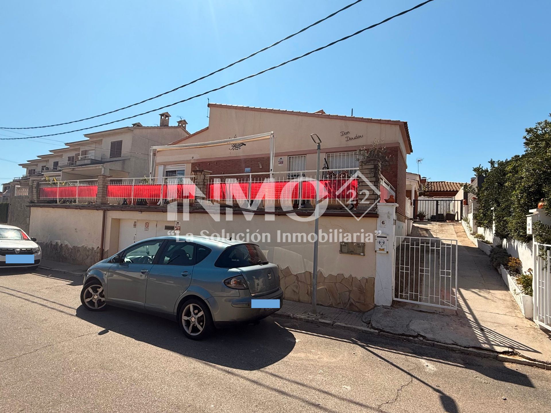 Vista exterior de Casa o xalet en venda en Cambrils amb Aire condicionat, Calefacció i Jardí privat