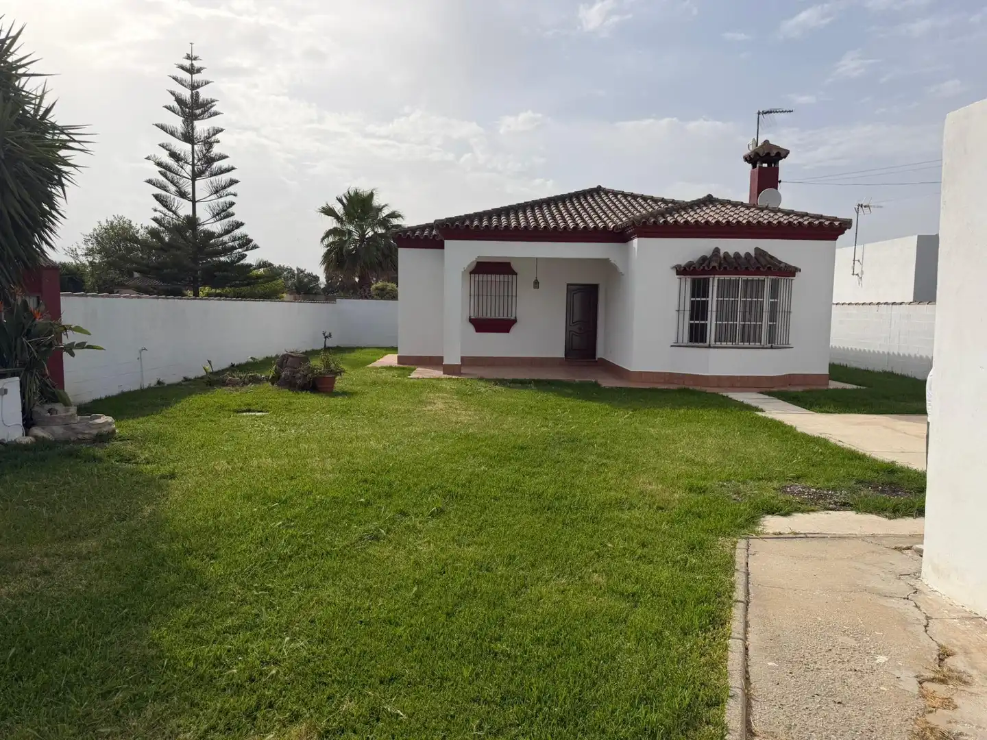 Garden of Houses for sale in Chiclana de la Frontera  with Terrace