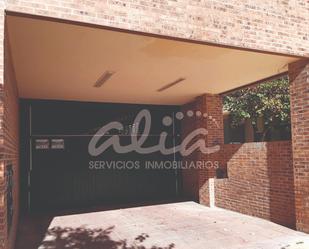 Aparcament de Garatge de lloguer en Pinto