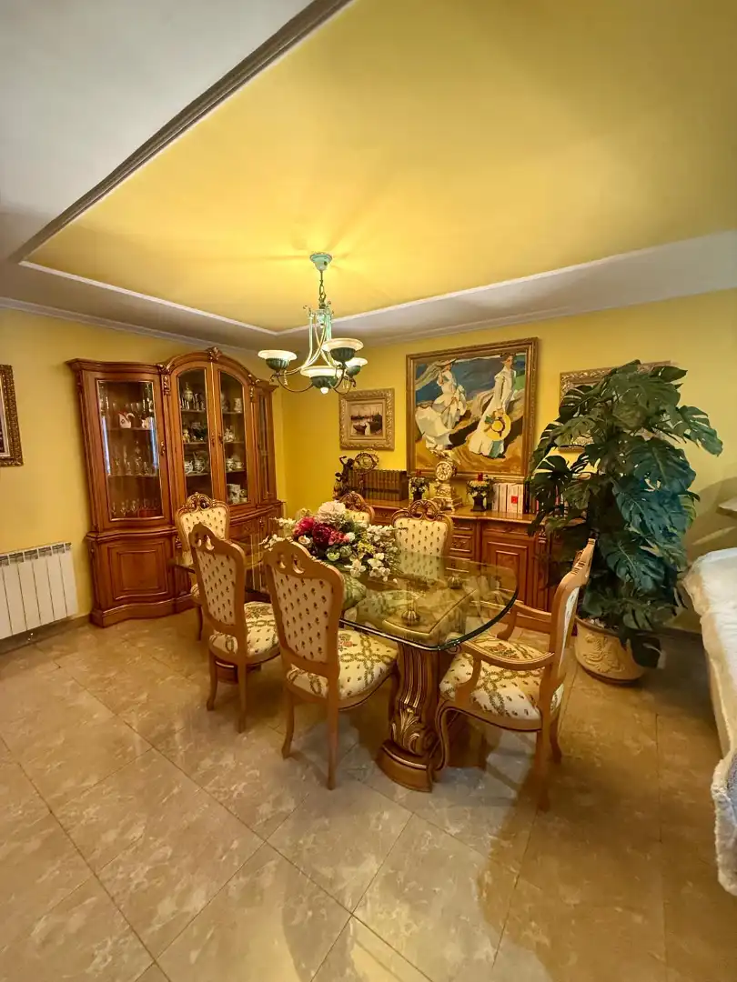 Comedor de Casa adosada en venta en Sedaví con Amueblado