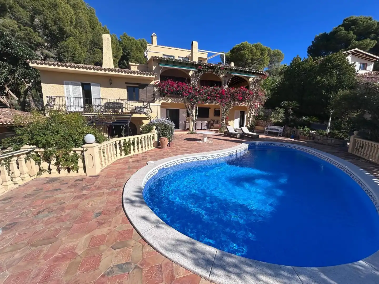 Vista exterior de Casa o chalet en venta en Altea con Aire acondicionado, Terraza y Trastero