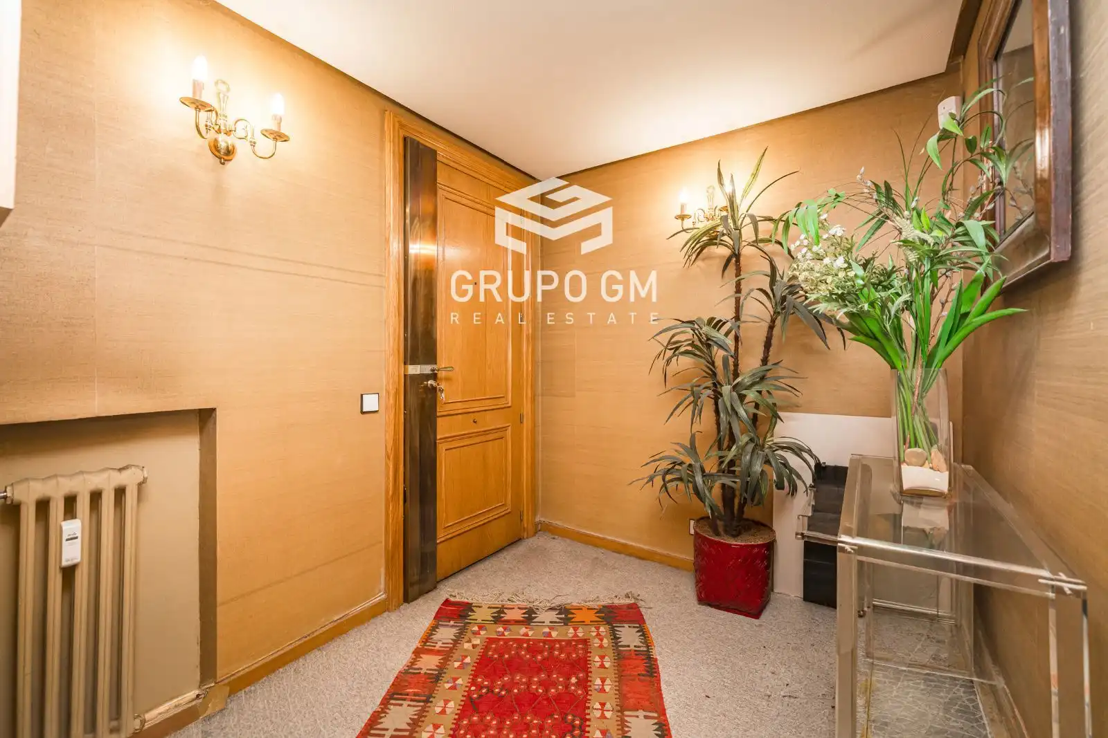 Flat for sale in Madrid  with Air Conditioner and Heating