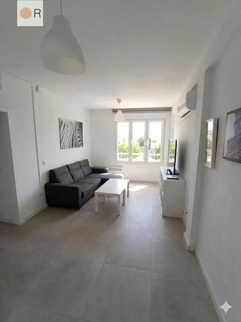 Flat with lift for sale in Sureste